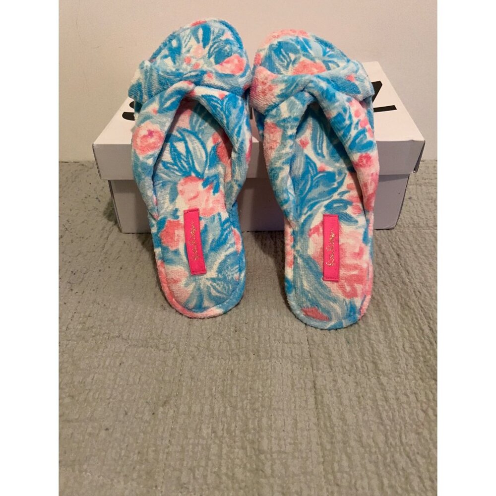 Lilly Pulitzer Plush Slippers Womens Size 7/8 Blue Pink Floral Bow House Sandals